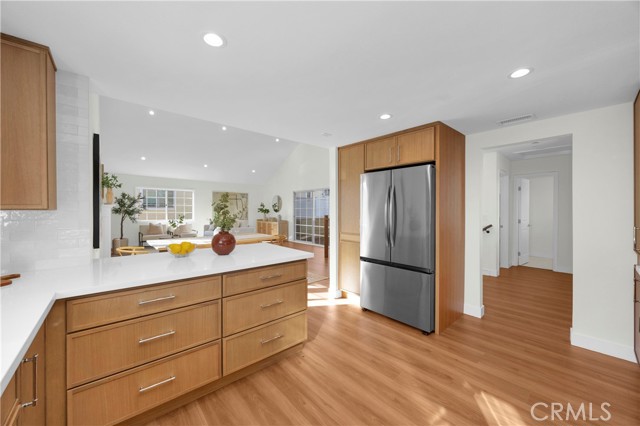 Detail Gallery Image 12 of 30 For 2707 Mathews Ave a,  Redondo Beach,  CA 90278 - 3 Beds | 2/1 Baths