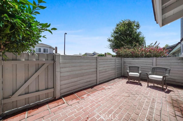 Detail Gallery Image 17 of 26 For 73 Summerstone, Irvine,  CA 92614 - 3 Beds | 2/1 Baths