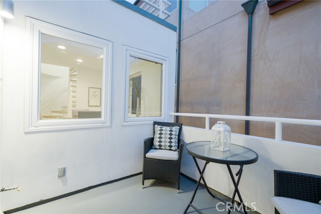 3207 Crest Drive, Manhattan Beach, California 90266, 3 Bedrooms Bedrooms, ,3 BathroomsBathrooms,Residential,Sold,Crest,PW21156135