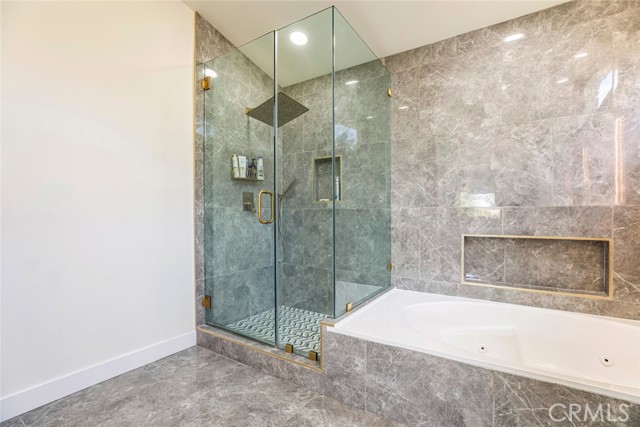 20128 Cavern Court, Saugus CA: https://media.crmls.org/medias/69c32281-9070-46f9-9569-d05f2df677eb.jpg