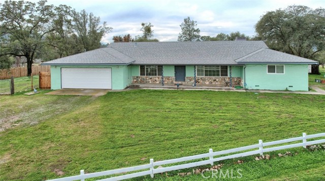 Image 3 for 35388 Wells Rd, Coarsegold, CA 93614