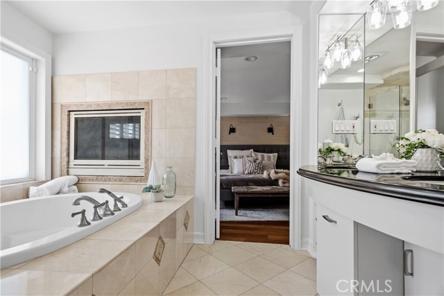 225 Rosecrans Place, Manhattan Beach, California 90266, 3 Bedrooms Bedrooms, ,3 BathroomsBathrooms,Residential,Sold,Rosecrans,SB23067054