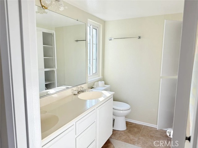 Detail Gallery Image 8 of 10 For 8477 Snow View Pl, Rancho Cucamonga,  CA 91730 - 3 Beds | 2/1 Baths