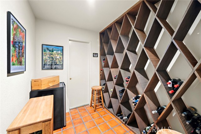 Detail Gallery Image 16 of 46 For 1362 Morningside Dr, Laguna Beach,  CA 92651 - 5 Beds | 3/1 Baths