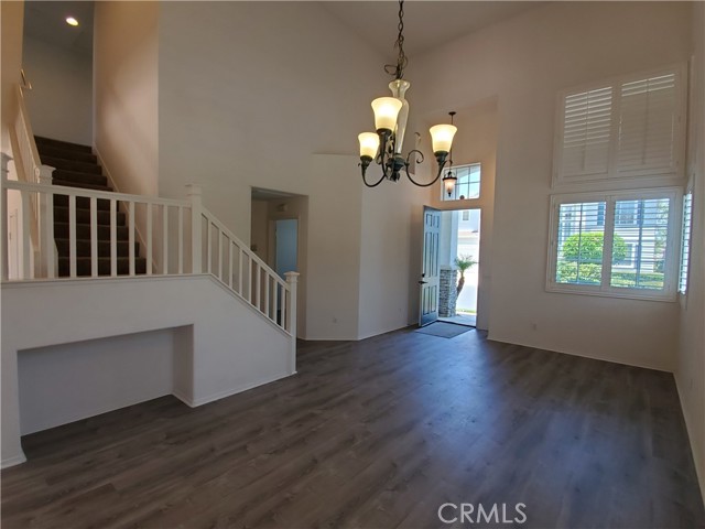 Detail Gallery Image 5 of 42 For 801 Megan Ct, Costa Mesa,  CA 92626 - 4 Beds | 3 Baths