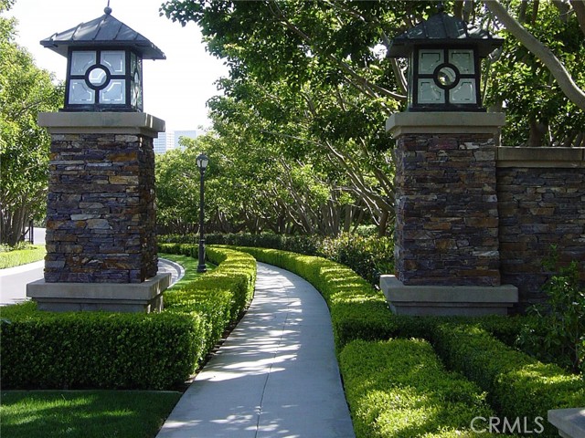 50 Old Course Drive, Newport Beach CA: https://media.crmls.org/medias/69c6a9ee-d8fe-4b00-877b-f1a2362cd525.jpg