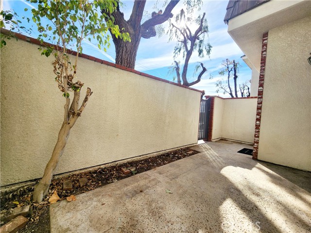 Detail Gallery Image 31 of 42 For 10201 Mason Ave #34,  Chatsworth,  CA 91311 - 2 Beds | 2/1 Baths