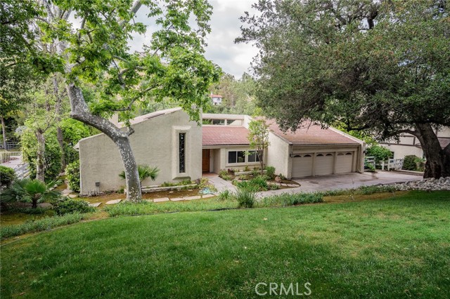 Front Image Thumbnail for CRSR26080178