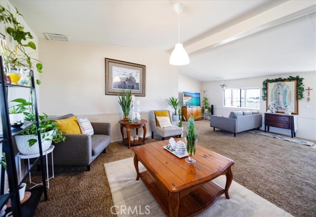 Detail Gallery Image 16 of 49 For 31175 Chade, Menifee,  CA 92584 - 6 Beds | 4 Baths