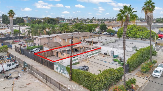 10808 South Broadway photo 12