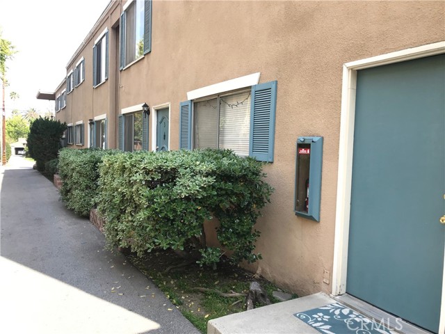 Detail Gallery Image 13 of 14 For 815 Magnolia Ave #5,  Pasadena,  CA 91106 - 3 Beds | 2 Baths