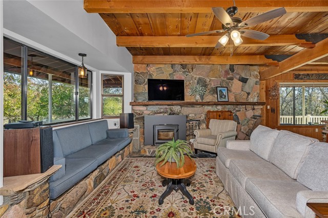 Detail Gallery Image 14 of 55 For 47515 Road 620, Oakhurst,  CA 93644 - 2 Beds | 3 Baths