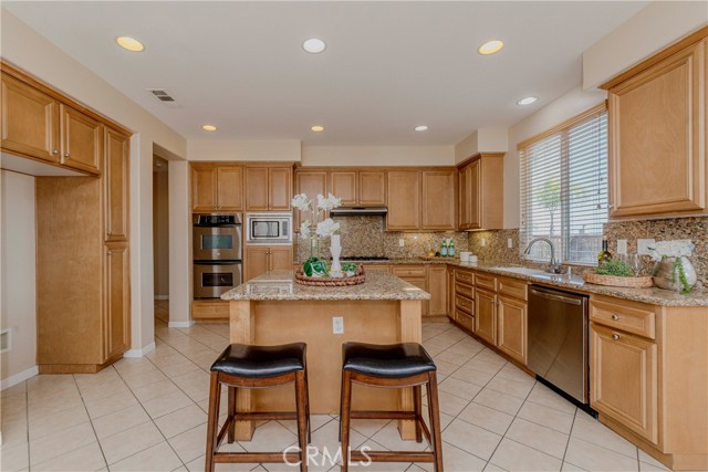 25228 Coral Canyon Road, Corona CA: https://media.crmls.org/medias/69c9a72d-1d1b-4206-8baa-55fca9f4df35.jpg