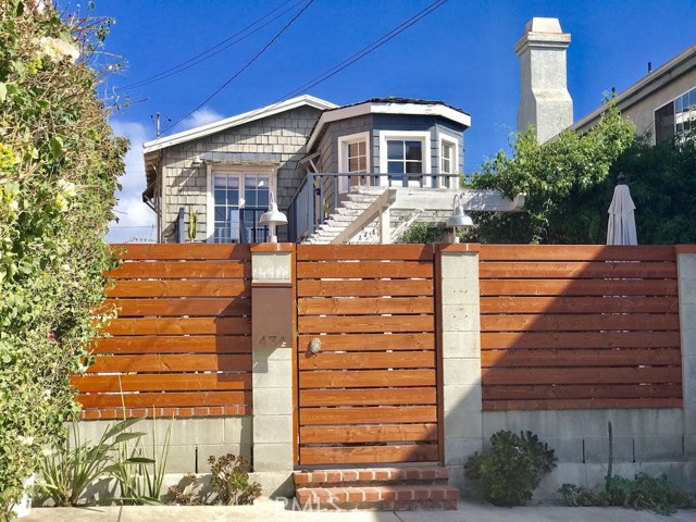 434 Gentry Street, Hermosa Beach, California 90254, 2 Bedrooms Bedrooms, ,2 BathroomsBathrooms,Residential,Sold,Gentry,SB18037074