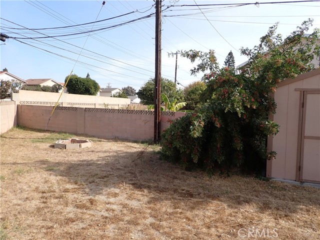 Detail Gallery Image 31 of 38 For 17530 Santa Domingo Cir, Fountain Valley,  CA 92708 - 3 Beds | 2 Baths