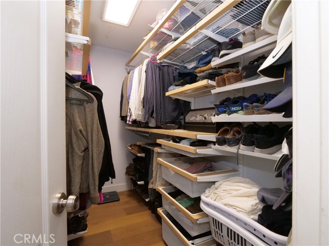 Walk-in Closet