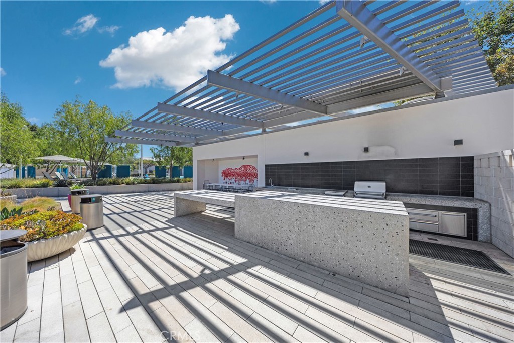 69cbdd00 787d 4970 Bfba E83a363fc820