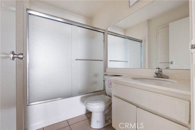 Detail Gallery Image 3 of 32 For 1246 W 30th St, Los Angeles,  CA 90007 - 2 Beds | 2 Baths