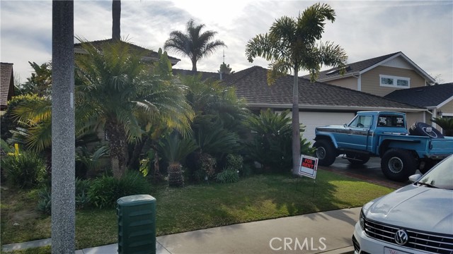 9832 Lapworth Circle, Huntington Beach, CA 92646