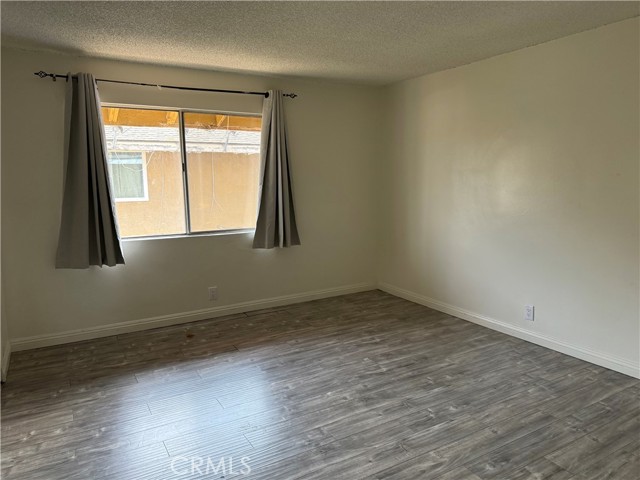 Detail Gallery Image 6 of 10 For 631 S Fairview St 5f,  Santa Ana,  CA 92704 - 2 Beds | 1/1 Baths