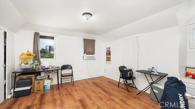 226 E California Street, Ontario CA: https://media.crmls.org/medias/69cddae5-2442-4c2d-a1e9-14694b70aff9.jpg
