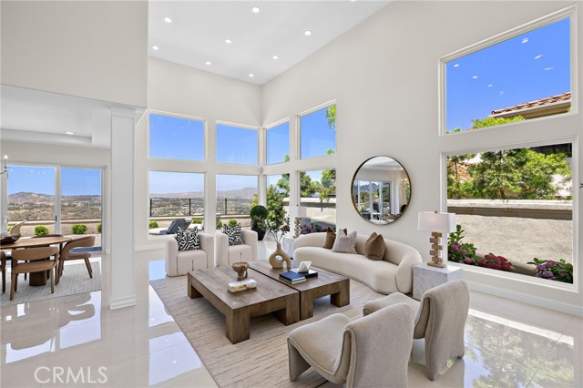 Image 5 of 75 For 7 Sierra Vista