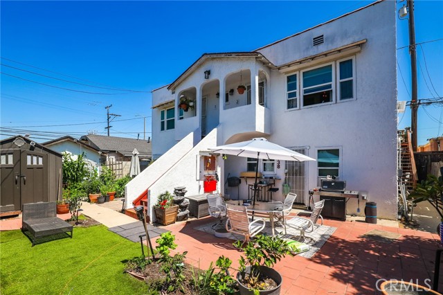 932 Coronado Avenue, Long Beach CA: https://media.crmls.org/medias/69ce89f4-3b08-47f7-859c-ddcc43a72770.jpg
