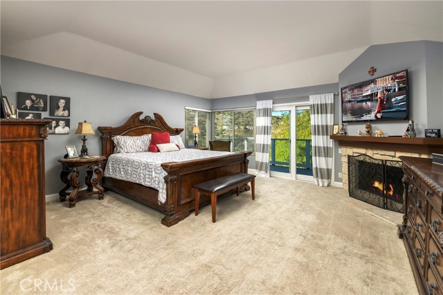 6307 E Rocking Horse Way, Orange CA: https://media.crmls.org/medias/69cef58f-dce3-4c27-8bc5-01d0df0999e7.jpg