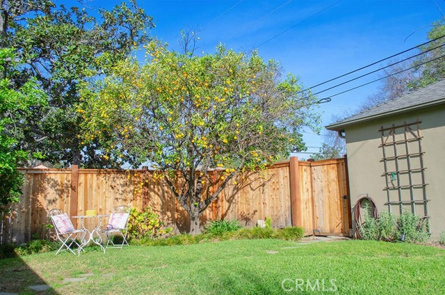 Detail Gallery Image 22 of 27 For 2151 E Mountain St, Pasadena,  CA 91104 - 3 Beds | 2 Baths