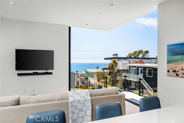 2821 Alma Avenue, Manhattan Beach CA: https://media.crmls.org/medias/69cff625-2021-4840-a4a6-67e4f6842a93.jpg