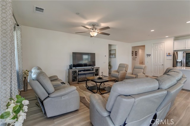 Detail Gallery Image 16 of 42 For 550 Feeder St, Hemet,  CA 92543 - 4 Beds | 2 Baths