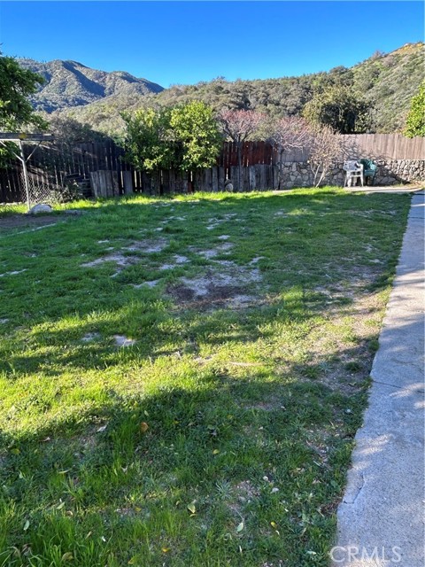 Detail Gallery Image 19 of 19 For 9241 Pali, Tujunga,  CA 91042 - 3 Beds | 2 Baths