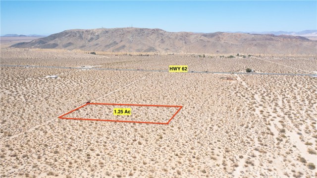 0 Wolfe Rd, 29 Palms CA: https://media.crmls.org/medias/69d18f63-88fc-423b-947b-4ad40f58ec41.jpg