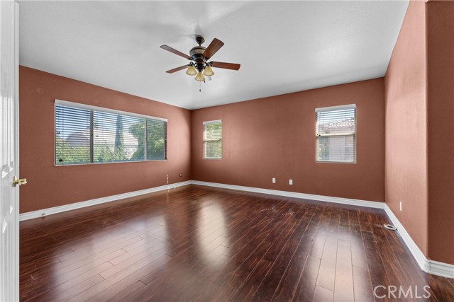Detail Gallery Image 12 of 27 For 40062 Chelsea Ct, Palmdale,  CA 93551 - 5 Beds | 3 Baths