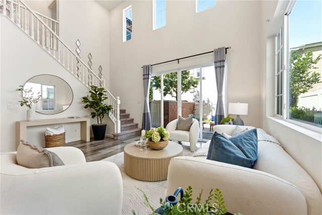 Front Image Thumbnail for CRIG26087864