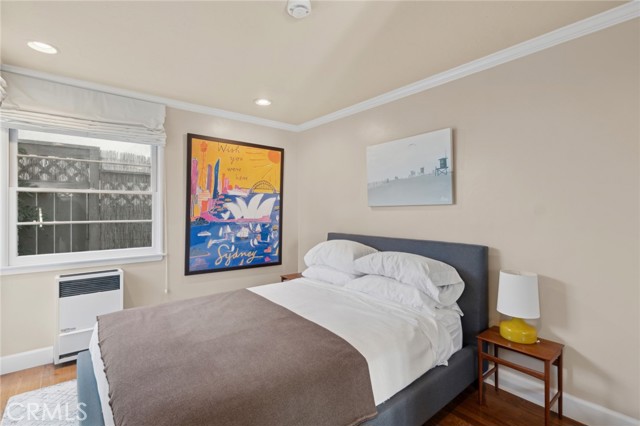 Detail Gallery Image 4 of 13 For 413 Dahlia Ave #B,  Corona Del Mar,  CA 92625 - 0 Beds | 1 Baths