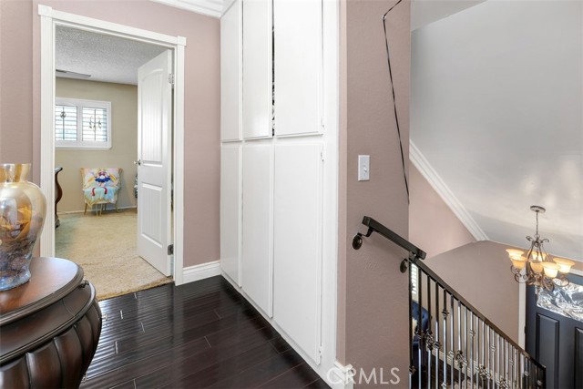 1725 Trinity Loop, Ontario CA: https://media.crmls.org/medias/69d24280-f9b9-4052-9c4b-d3af57d4d870.jpg