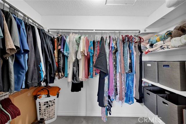 11359 Courtside, Victorville CA: https://media.crmls.org/medias/69d2ce31-3844-4375-8ae7-f74ad49eea4f.jpg