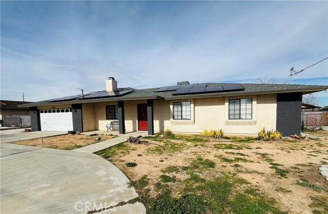 Detail Gallery Image 3 of 35 For 18474 Walnut St, Hesperia,  CA 92345 - 3 Beds | 2 Baths