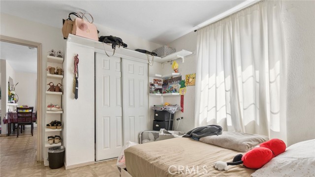 Detail Gallery Image 40 of 56 For 413 E 81st St, Los Angeles,  CA 90003 - 7 Beds | 6 Baths