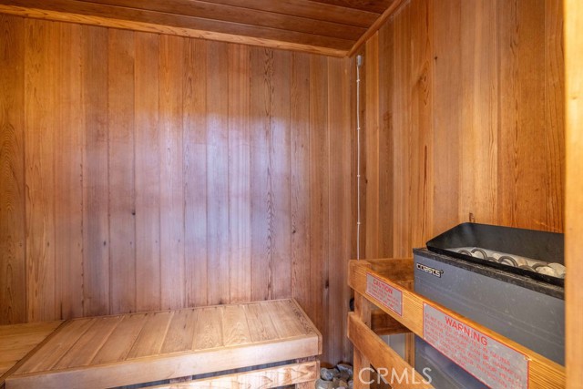 Detail Gallery Image 56 of 75 For 39802 Lakeview Dr #31,  Big Bear Lake,  CA 92315 - 2 Beds | 2/1 Baths