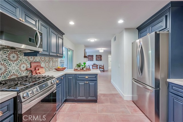 Detail Gallery Image 22 of 60 For 1626 Turquoise Dr, Corona,  CA 92882 - 5 Beds | 3 Baths