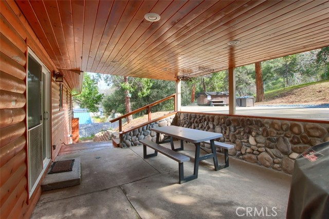 Detail Gallery Image 31 of 69 For 42583 Shady Ln, Oakhurst,  CA 93644 - 4 Beds | 3 Baths