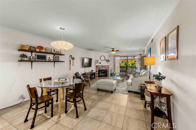 Detail Gallery Image 9 of 31 For 2101 E 21st #212,  Signal Hill,  CA 90755 - 2 Beds | 2 Baths