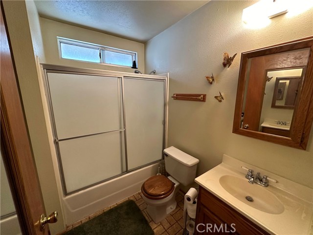 Detail Gallery Image 19 of 23 For 40074 Trail of the Whispering, Big Bear Lake,  CA 92315 - 2 Beds | 1 Baths