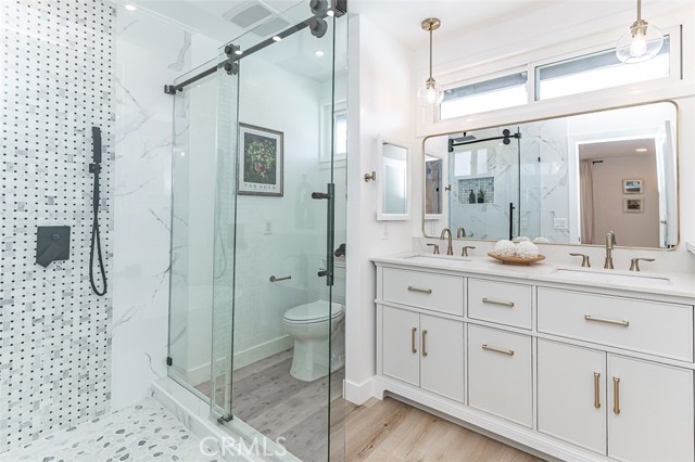 Detail Gallery Image 38 of 65 For 1350 S Ashington Ln, Anaheim,  CA 92804 - 4 Beds | 3 Baths