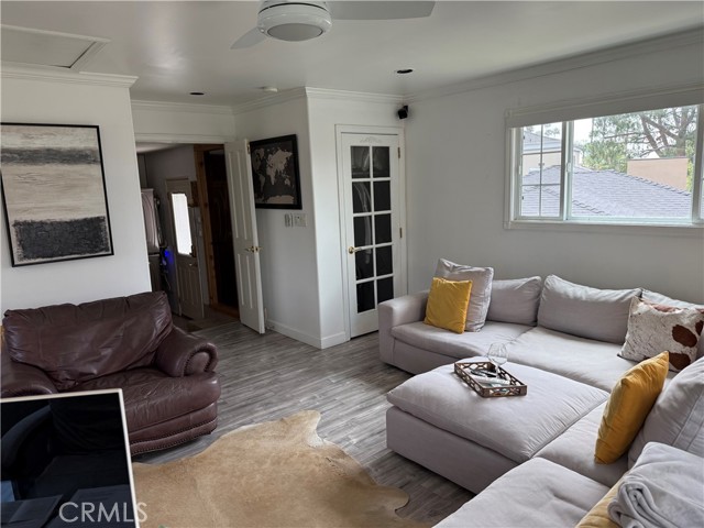 357 Cumberland Road, Glendale CA: https://media.crmls.org/medias/69da5c91-eb56-491f-b108-f9e84e259a3c.jpg