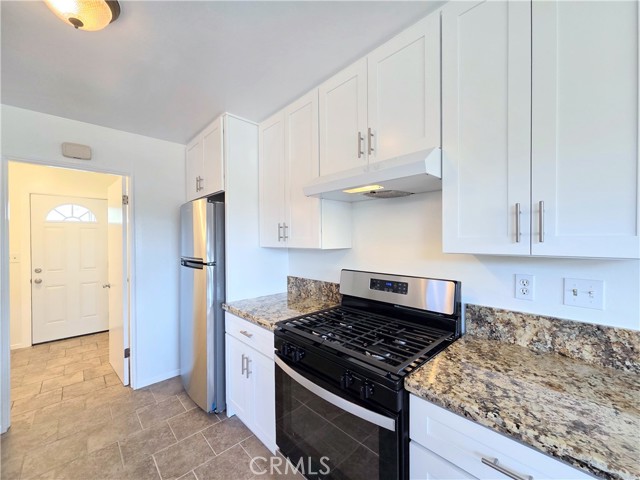 Image 11 of 27 For 5611 Orange Ave