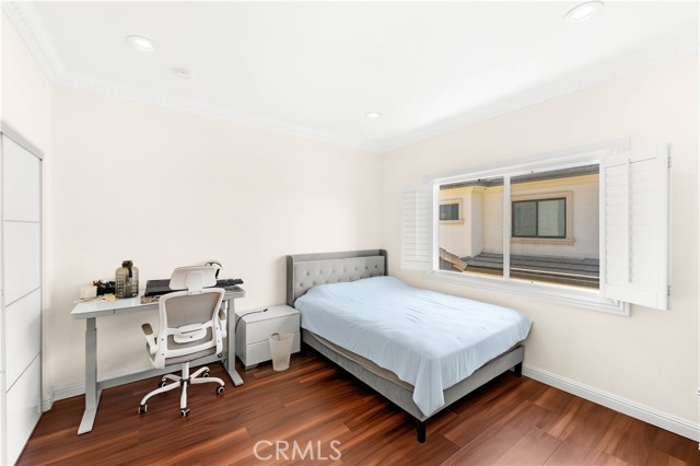 4935 Doreen Avenue, Temple City CA: https://media.crmls.org/medias/69dcbb1c-1158-4212-82a5-dc8e5cf45479.jpg