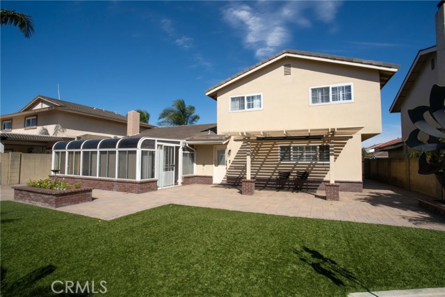 Detail Gallery Image 18 of 25 For 5302 Glenroy Dr, Huntington Beach,  CA 92649 - 5 Beds | 2 Baths